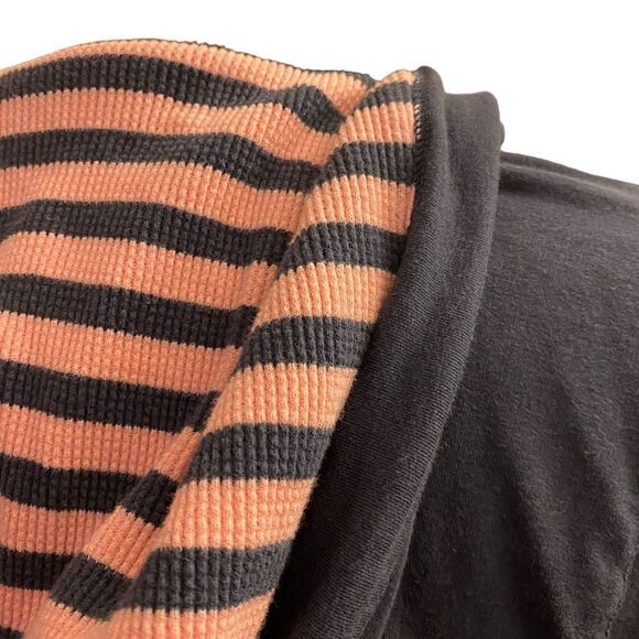 Old Navy Navy Blue Hoodie with‎ Pink and Navy Stripes Size XL - Picture 9 of 13